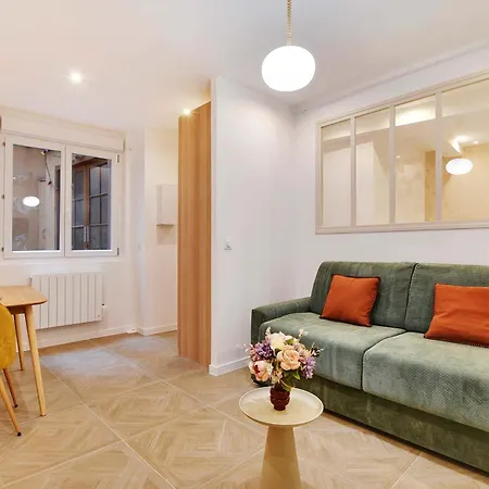 Cosy Faubourg Saint-denis 4p